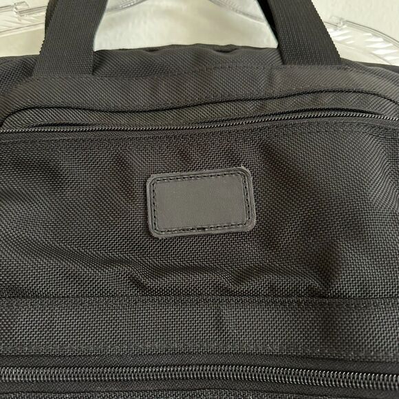 TUMI Black Nylon Bag Messenger Briefcase Laptop Travel Satchel Business - Picture 3 of 11